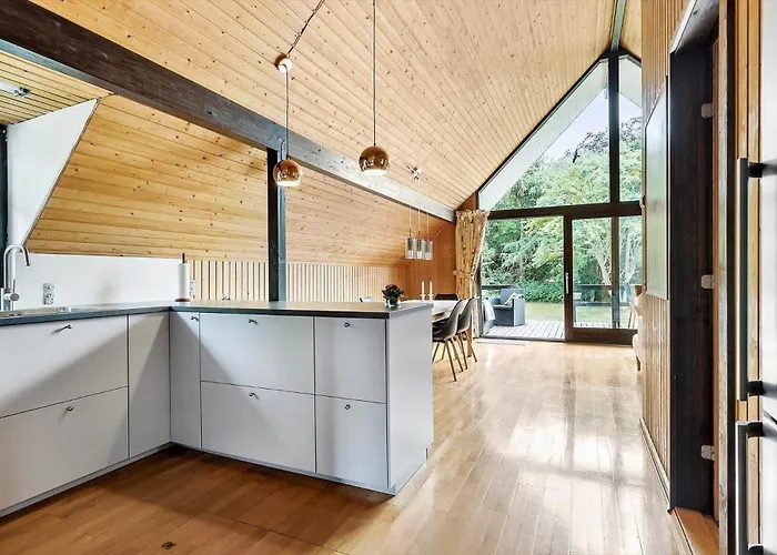 Ll238-tranekaer-engvej-17 *