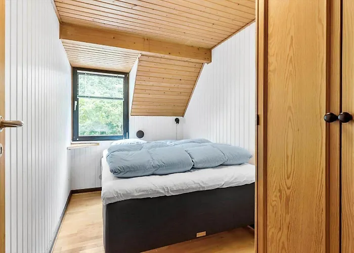 Ll238-tranekaer-engvej-17 *